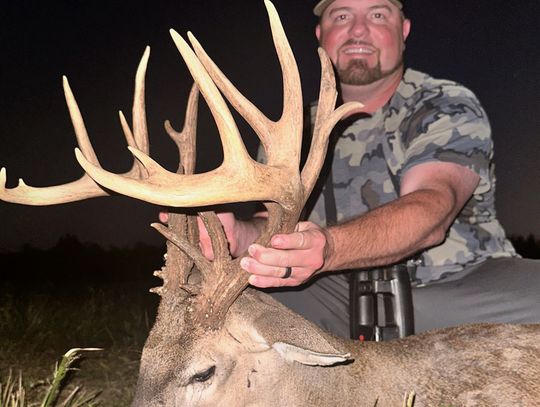 Aged to Perfection-Deer manager says letting the young guys walk to 7 1/2 is the key component to producing big bucks