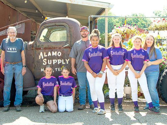 Alamo Supply goes to bat for local athletes