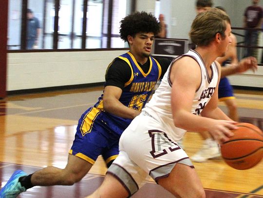 Avery hosts 7-11 Tournament
