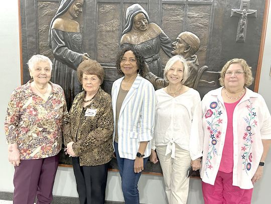 CHRISTUS St. Michael Health System honors volunteers for service