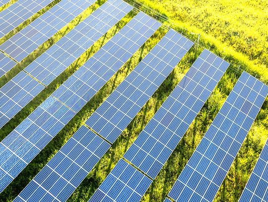 County commissioners address solar farms