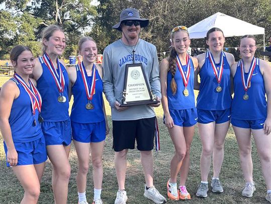 Cross country teams earn district championships