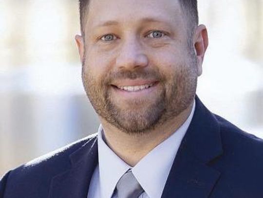 Davis looks to reward employees but maintain responsibility to taxpayers with budget requests