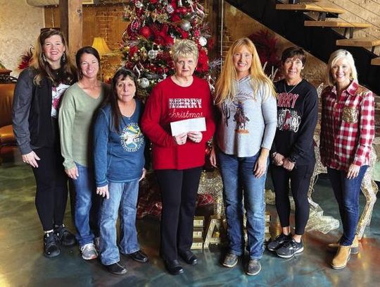 DeKalb Oktoberfest donates locally