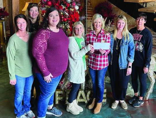 DeKalb Oktoberfest donates locally