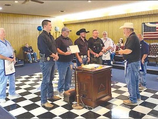 DeKalb Police honored by local Masons