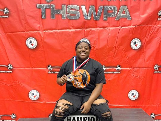 DeKalb’s Ingram wins state powerlifting title