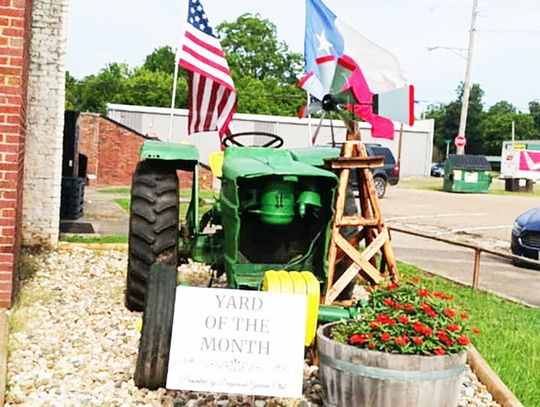 Dogwood Garden Club Yard of the Month