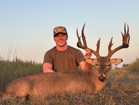 Dreaming Whitetail-2024-25 season underway, more than 700,000 Texas hunters expected to head to the field this season