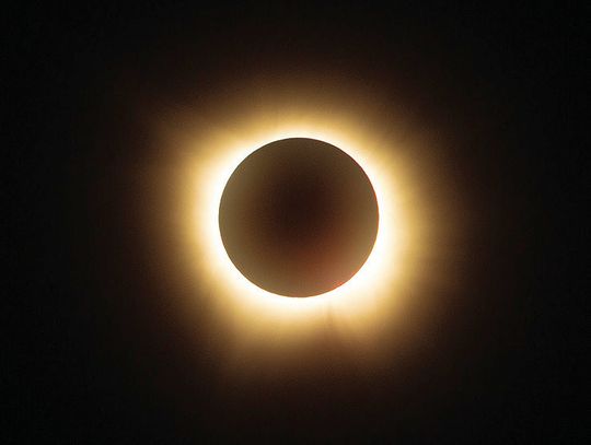 Eclipse Party brings people to downtown New Boston