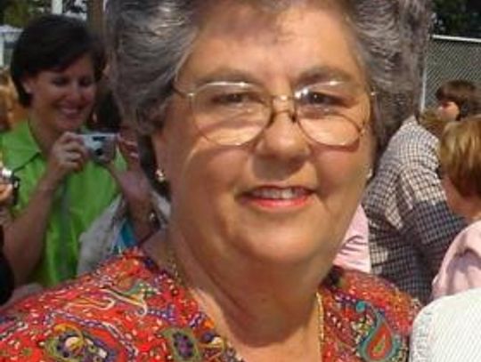 EDNA DELAINE BOX