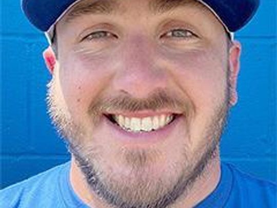 Engstrom tapped to lead Redwater baseball