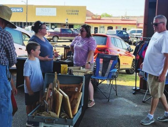 Farmer’s Market Celebrates Grand Opening