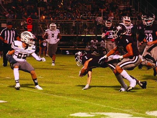 High school football sees a split in wins and losses for the week