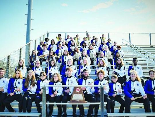 Hooks band earns 1's