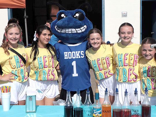Hooks cheerleaders host annual cornhole tournament