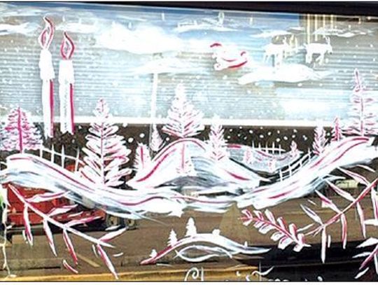 Hooks High students get their town in the holiday mood