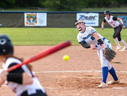 Lady Bears and Lady Hornets to meet in district showdown