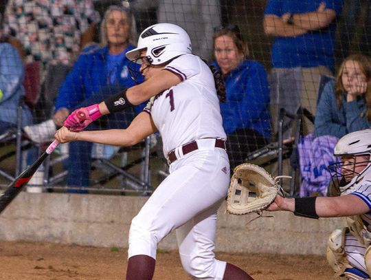 Lady Bears continue win streak, Brown tops 100 K’s