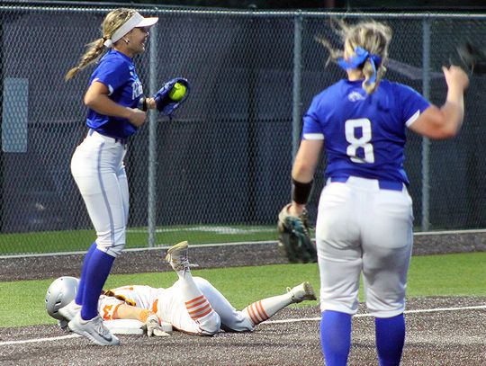 Lady Dragons bow out