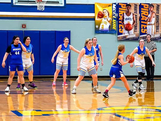 Lady Pirates make return to the playoffs