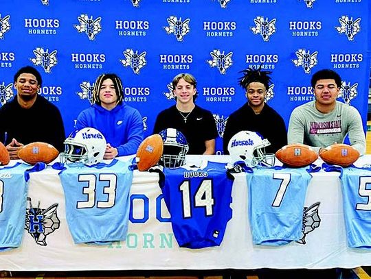 Local athletes sign to play on college level
