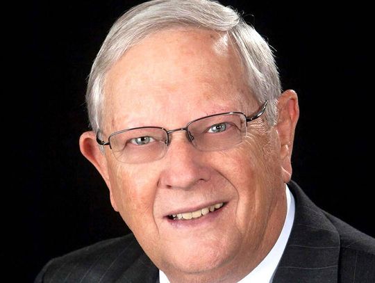 Longtime Bowie County Judge James Carlow passes away