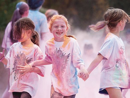 Redwater creates colorful display at annual Color Run