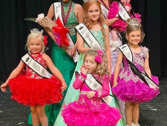 Royalty crowned in New Boston