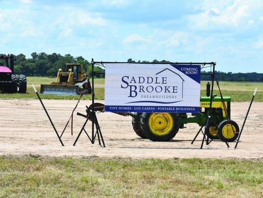 SaddleBrooke breaks ground on DeKalb property