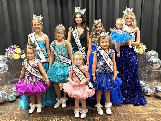 Simms crowns new royal court for 2025