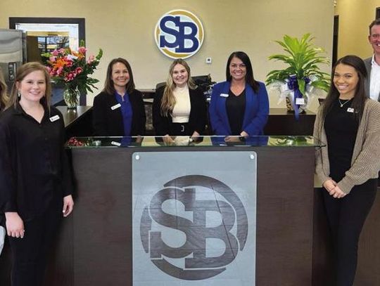 State Bank opens branch location in New Boston