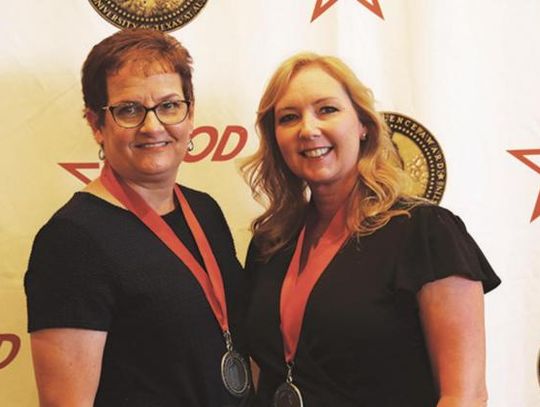 TC Trustees Congratulate 2022 NISOD Excellence Award Recipients