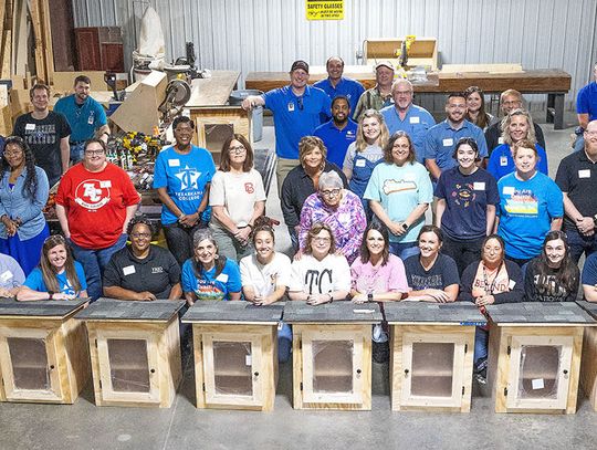 Texarkana College administrative staff works to meet hunger needs in NE Texas