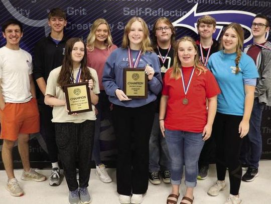 Thirteen Redwater students earn accolades at UIL meet