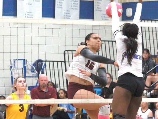 Volleyball ups and downs in district play
