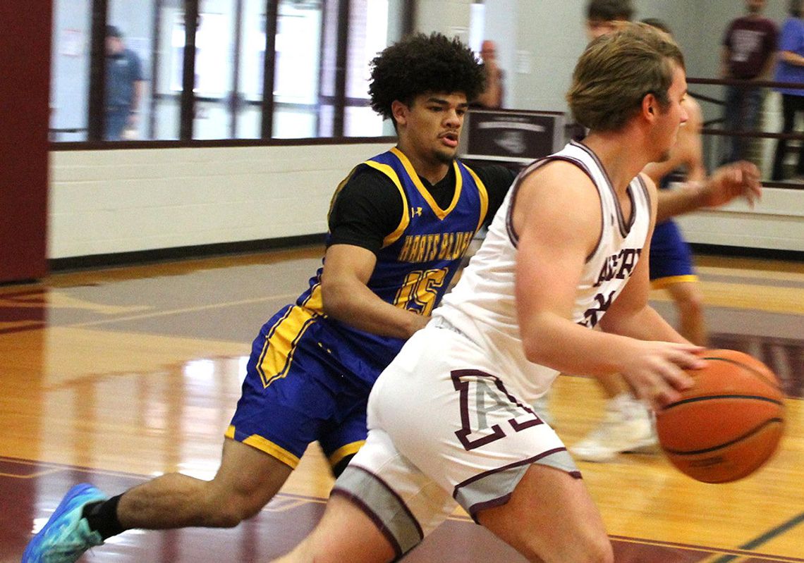 Avery hosts 7-11 Tournament