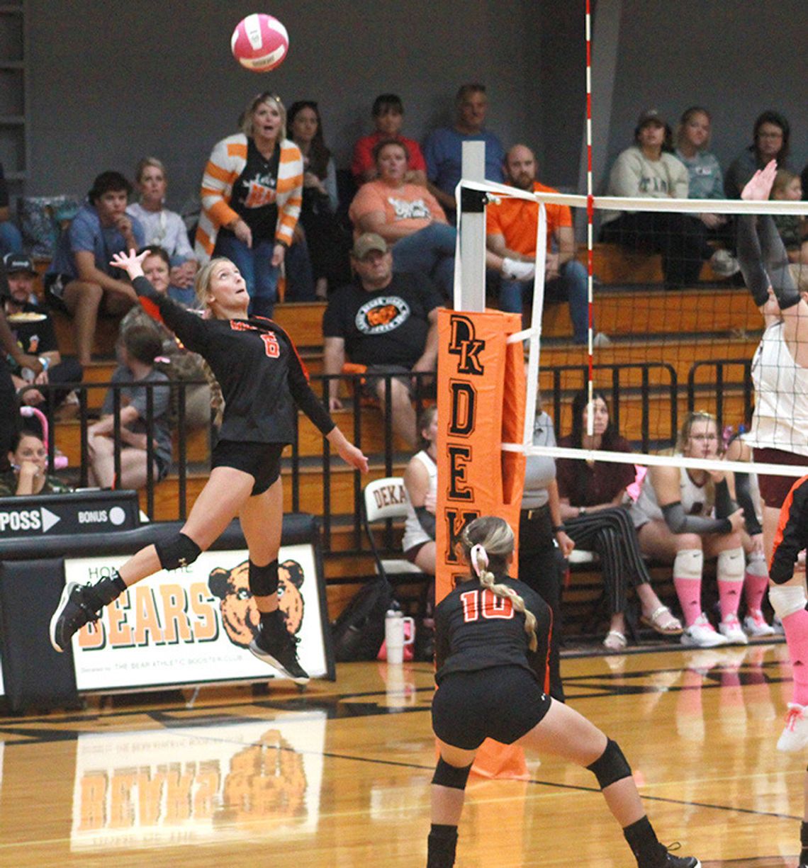 Big wins send teams into the playoff brackets
