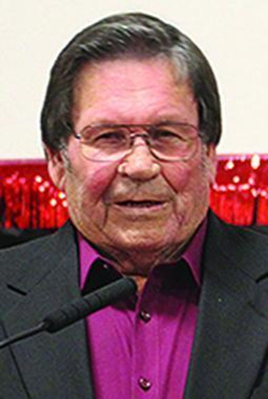 Branson steps down as Mayor of New Boston