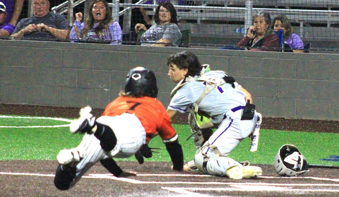 DeKalb Bears rally to win Bi-District Championship