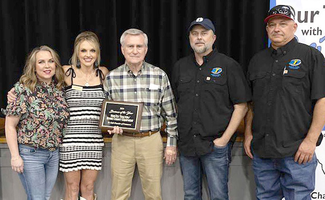 DeKalb Chamber hosts annual banquet