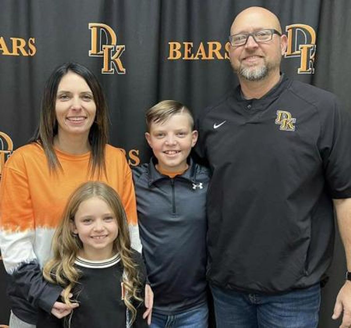 DeKalb ISD welcomes new Athletic Director DeKalb ISD welcomes new Athletic Director