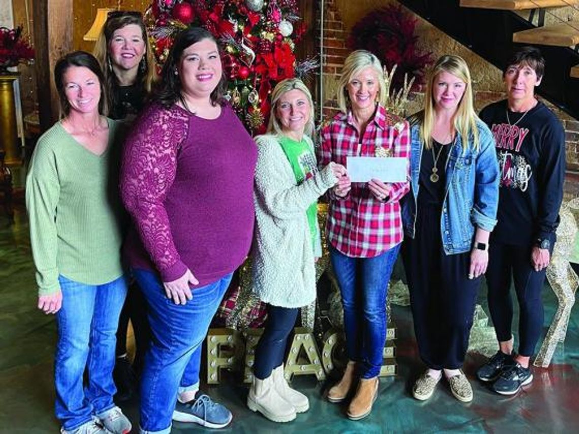DeKalb Oktoberfest donates locally