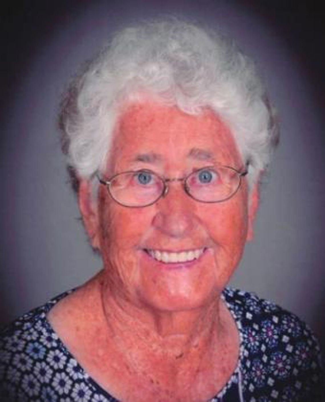 EMILY EVON TUTT