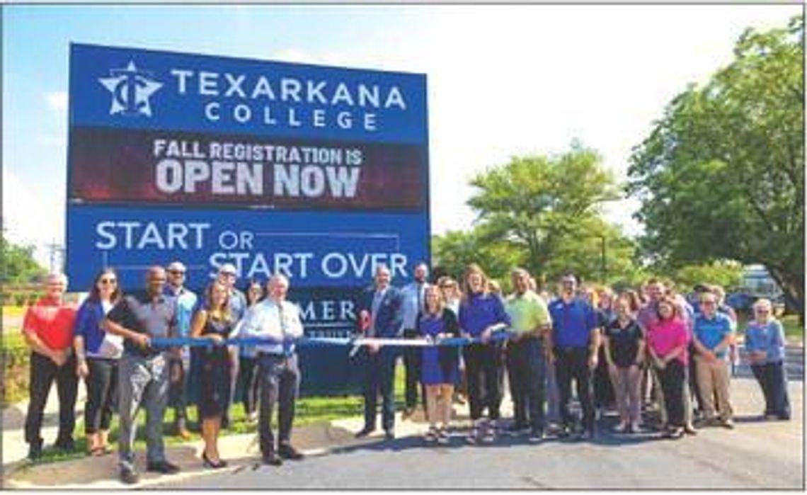 Farmers Bank Foundation sponsors Texarkana College’s digital marquee