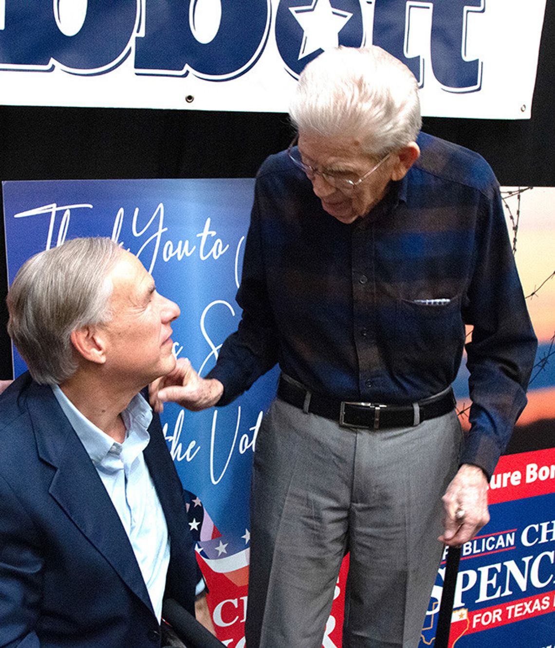 Governor Abbott makes visit to Bowie County