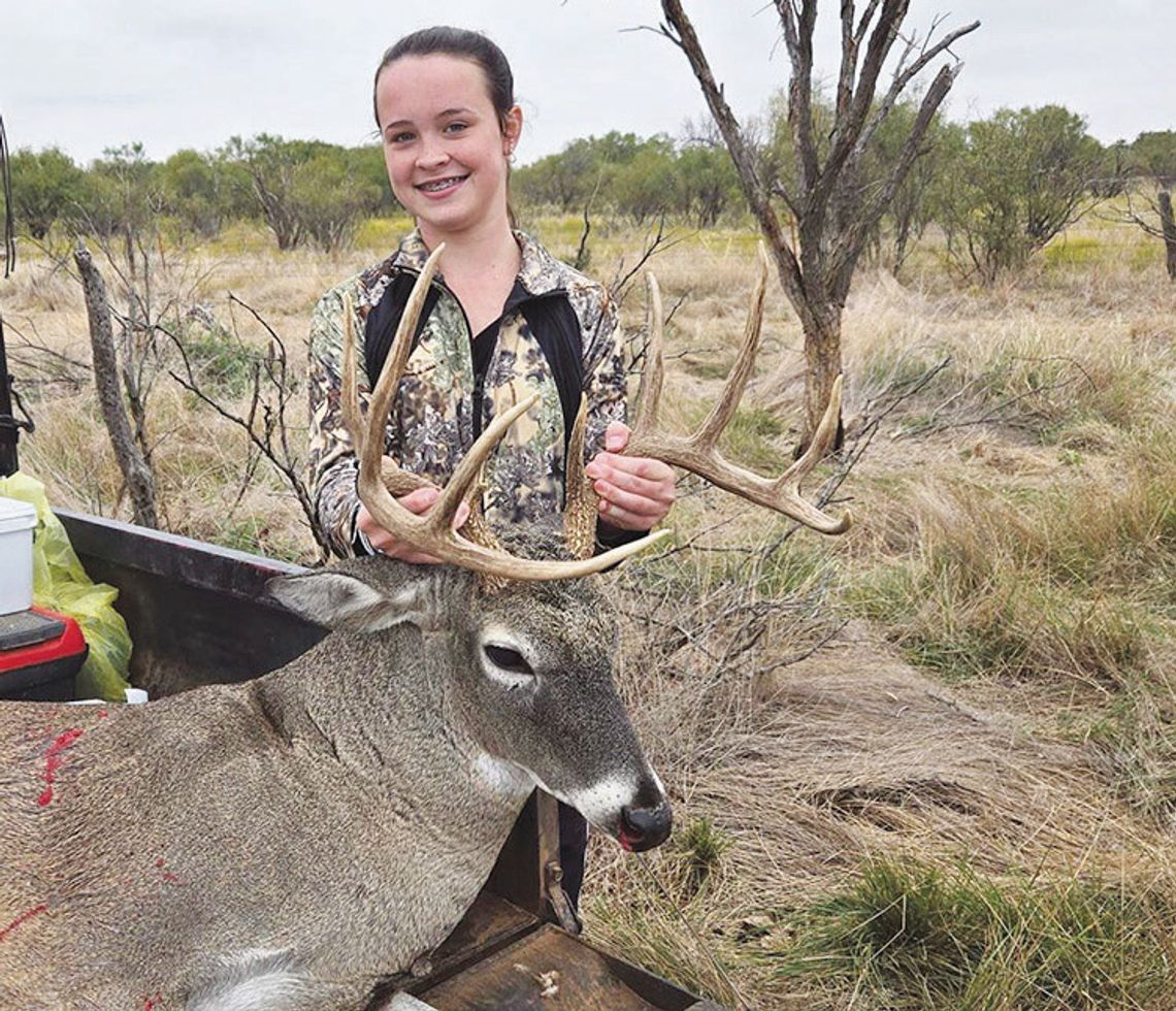 Hammer: Emotions soar as 14-year-old youth hunter brings down her target buck on opening weekend