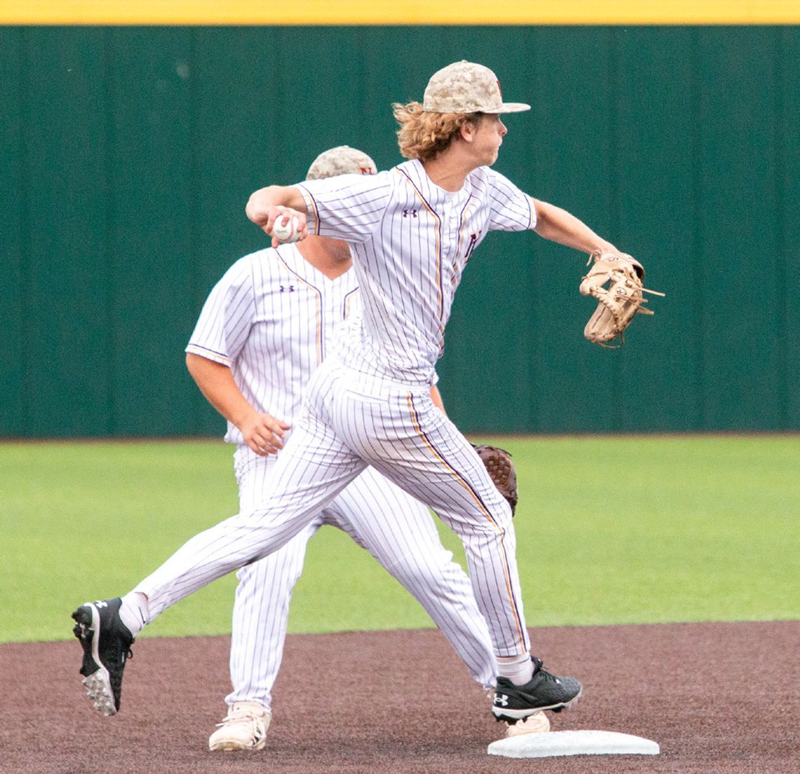 Hornets, Lady Hornets Sting Opponents in Playoffs