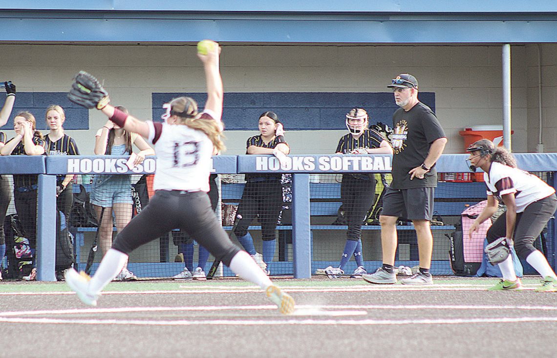 Lady Bulldogs advance to Regional Finals