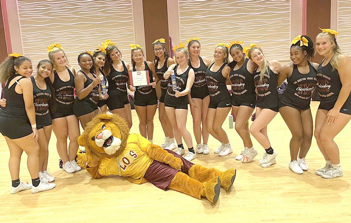 New Boston High cheer squad earns top of the pyramid marks for spirit at SFA camp